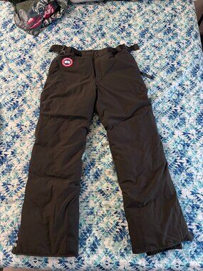 Canada Goose Tundra Down Pants – Size Medium – Authentic w/ Hologram – Excellent